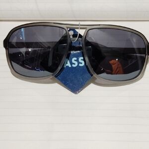 Foster Grant Black and Gray Sunglasses